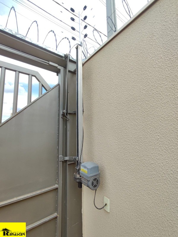 Casa com 3 quartos à venda, 200m² — foto 23 de 25