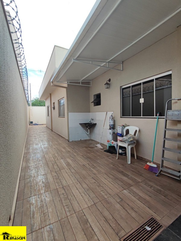 Casa com 3 quartos à venda, 200m² — foto 22 de 25