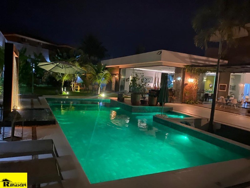 Casa de Condomínio com 5 quartos à venda, 1400m² — foto 17 de 45