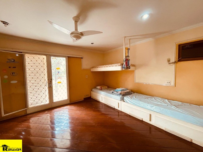 Casa com 4 quartos à venda e aluguel, 900m² — foto 20 de 37