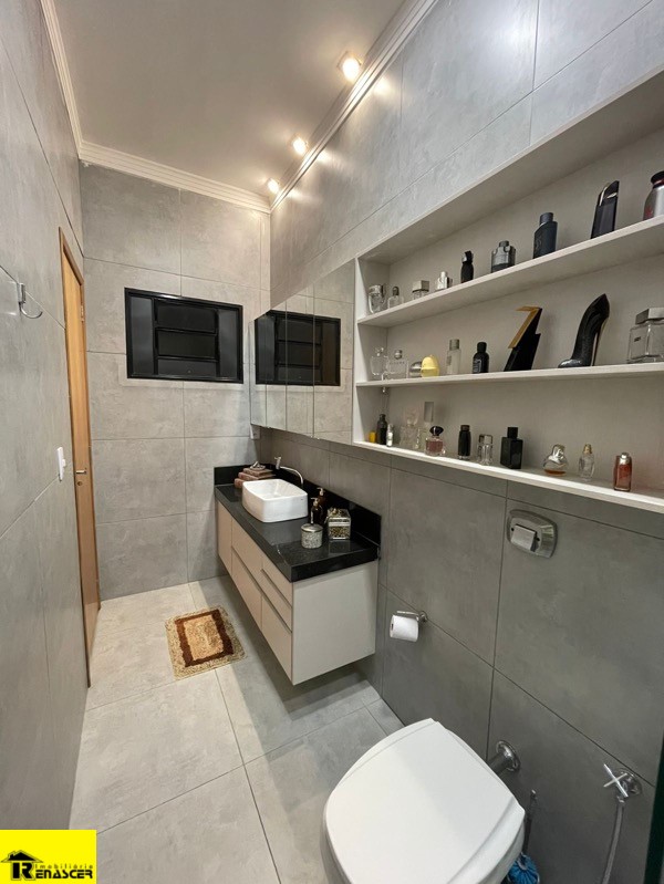 Casa com 3 quartos à venda, 159m² — foto 30 de 33