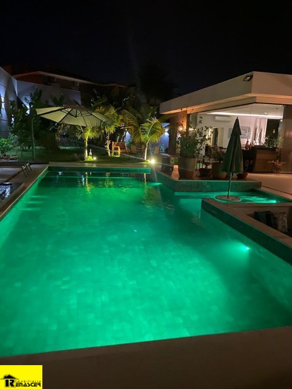Casa de Condomínio com 5 quartos à venda, 1400m² — foto 14 de 45