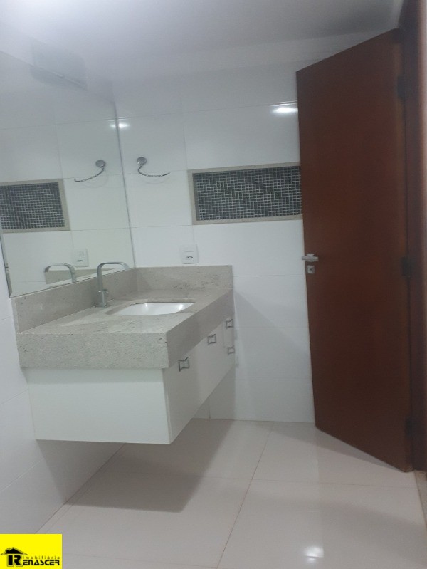 Apartamento com 3 quartos à venda, 100m² — foto 21 de 28