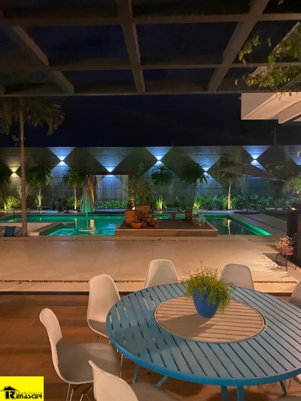 Casa de Condomínio com 5 quartos à venda, 1400m² — foto 15 de 45