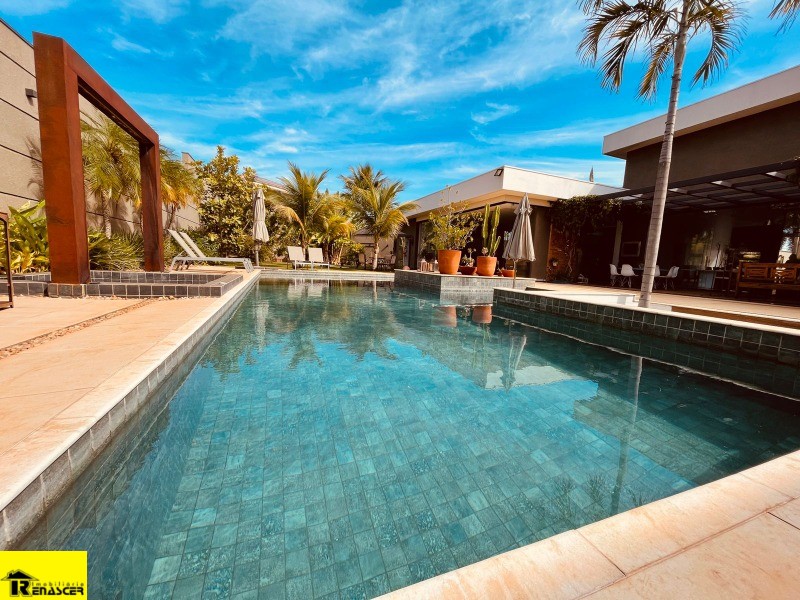 Casa de Condomínio com 5 quartos à venda, 1400m² — foto 38 de 45