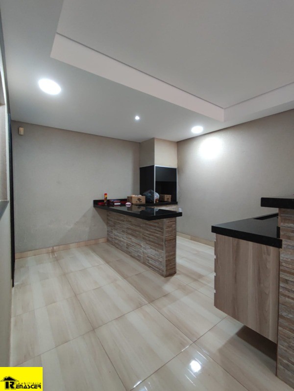 Casa com 3 quartos à venda, 200m² — foto 11 de 25