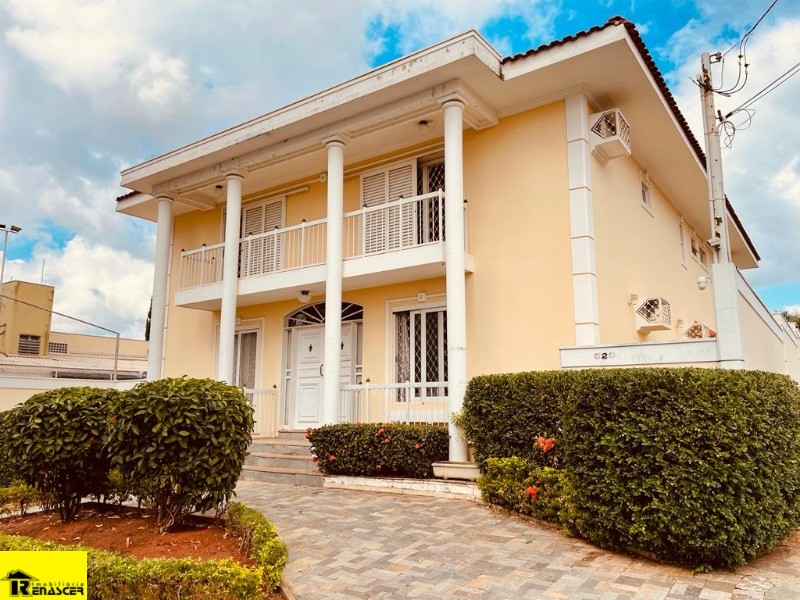 Casa com 4 quartos à venda e aluguel, 900m² — foto 3 de 37