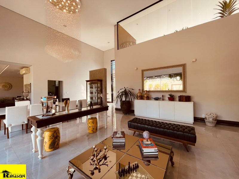 Casa de Condomínio com 5 quartos à venda, 1400m² — foto 31 de 45