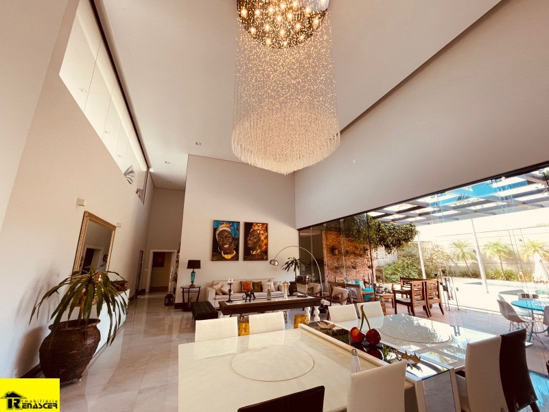 Casa de Condomínio com 5 quartos à venda, 1400m² — foto 1 de 45