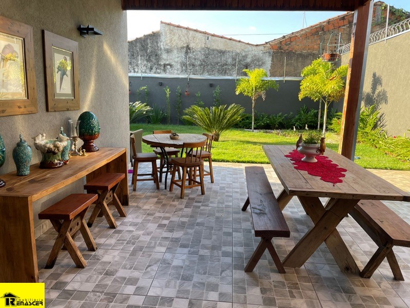 Casa com 3 quartos à venda, 159m² — foto 12 de 33