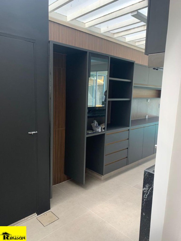 Casa de Condomínio com 3 quartos à venda e aluguel, 405m² — foto 30 de 30