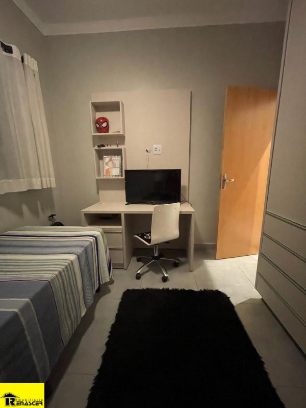 Casa com 3 quartos à venda, 159m² — foto 7 de 33