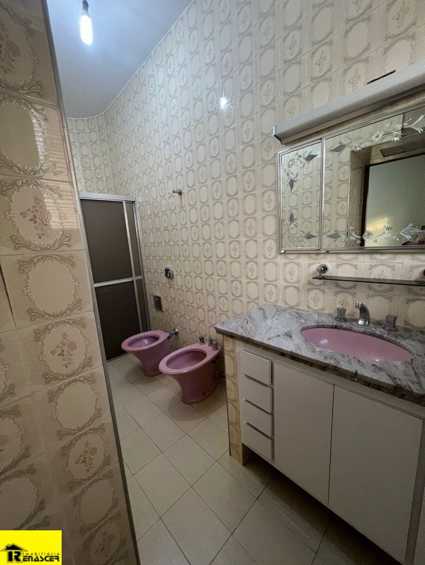 Casa com 3 quartos à venda, 180m² — foto 26 de 39