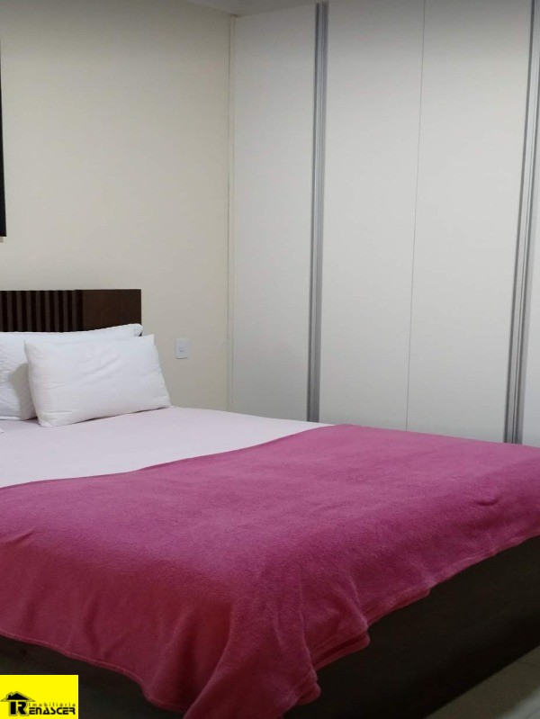 Casa de Condomínio com 3 quartos à venda, 220m² — foto 16 de 19