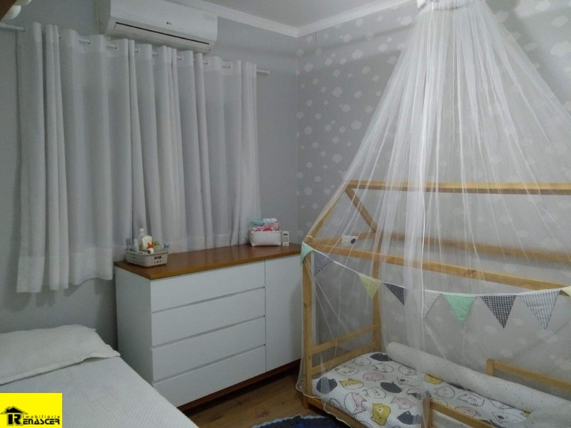 Casa com 2 quartos à venda, 200m² — foto 26 de 35