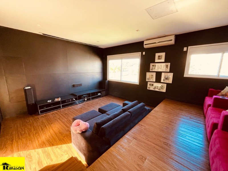 Casa de Condomínio com 8 quartos à venda, 5000m² — foto 18 de 64