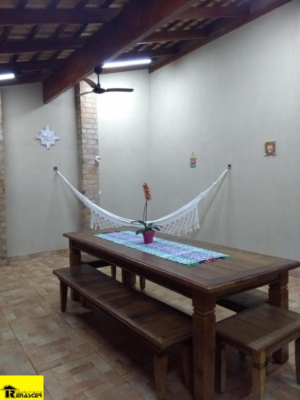 Casa com 2 quartos à venda, 200m² — foto 20 de 35
