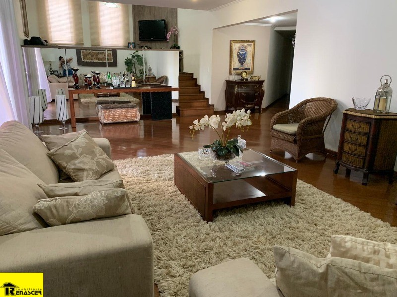 Apartamento com 3 quartos à venda, 340m² — foto 1 de 23