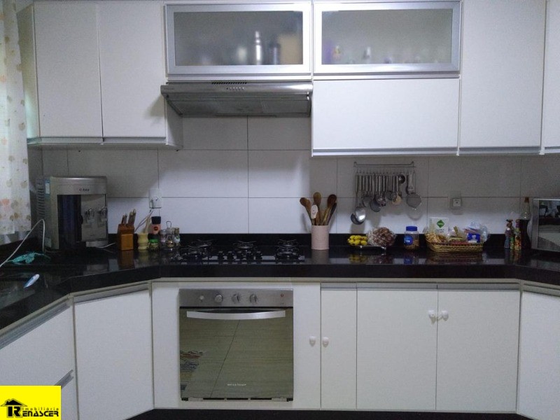 Casa com 2 quartos à venda, 200m² — foto 8 de 35