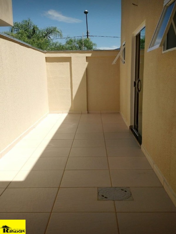Casa de Condomínio com 3 quartos à venda, 220m² — foto 9 de 19