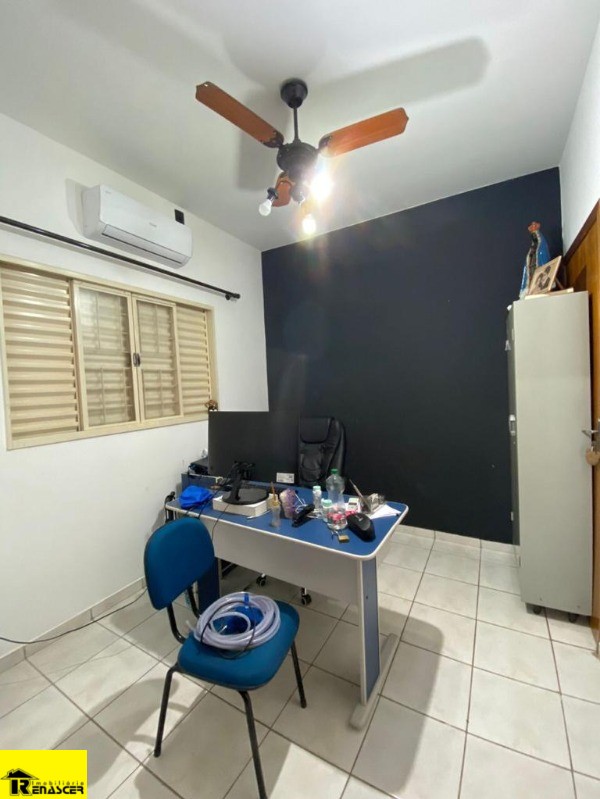 Casa com 3 quartos à venda, 200m² — foto 24 de 24
