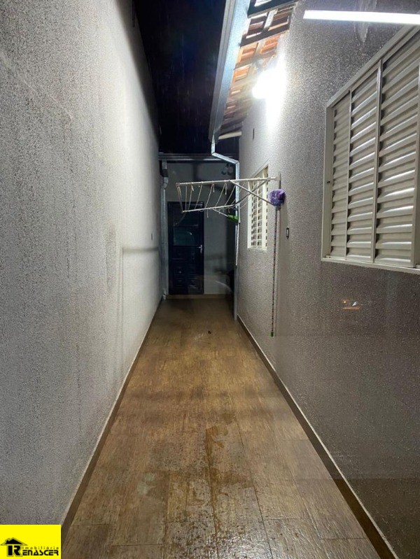 Casa com 3 quartos à venda, 200m² — foto 20 de 24