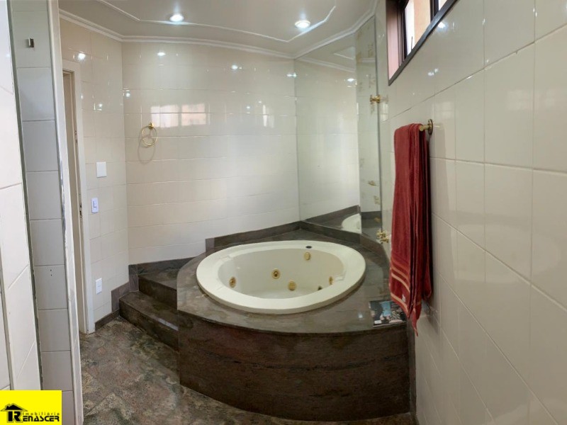 Apartamento com 3 quartos à venda, 340m² — foto 10 de 23