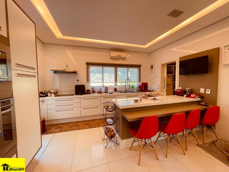 Casa de Condomínio com 8 quartos à venda, 5000m² — foto 27 de 64