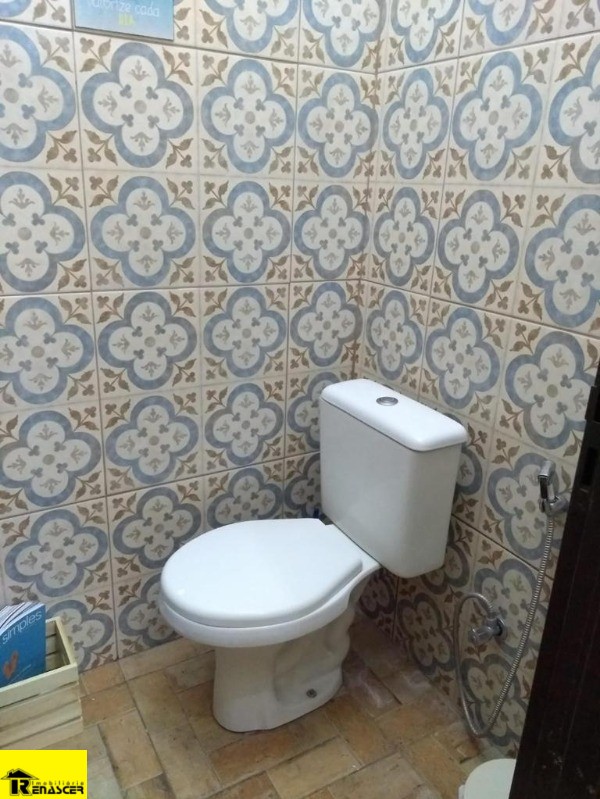 Casa com 2 quartos à venda, 200m² — foto 24 de 35