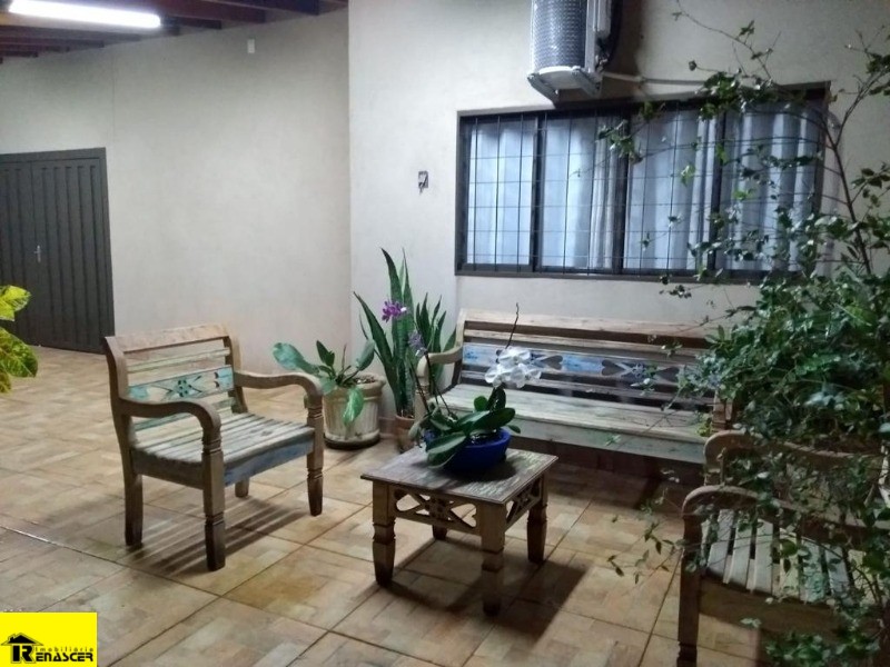 Casa com 2 quartos à venda, 200m² — foto 16 de 35