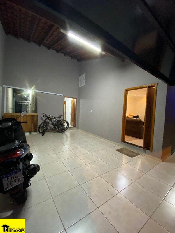 Casa com 3 quartos à venda, 200m² — foto 23 de 24