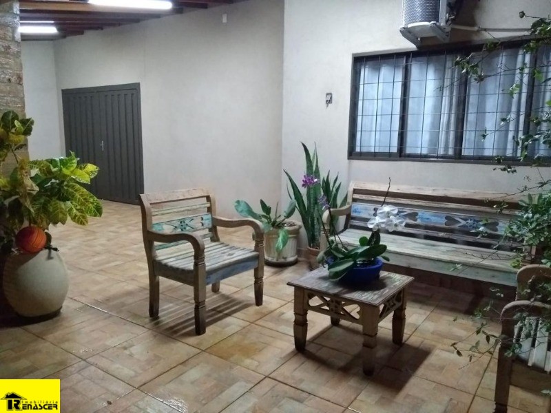 Casa com 2 quartos à venda, 200m² — foto 11 de 35
