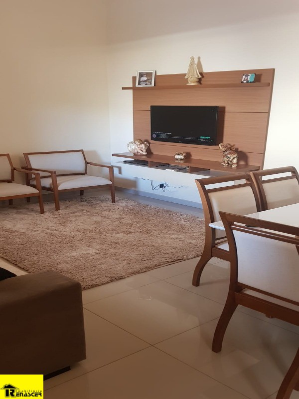 Casa de Condomínio com 3 quartos à venda, 220m² — foto 5 de 19