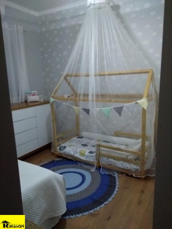 Casa com 2 quartos à venda, 200m² — foto 27 de 35