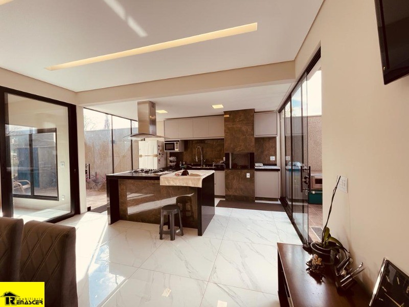 Casa de Condomínio com 3 quartos à venda, 194m² — foto 12 de 30