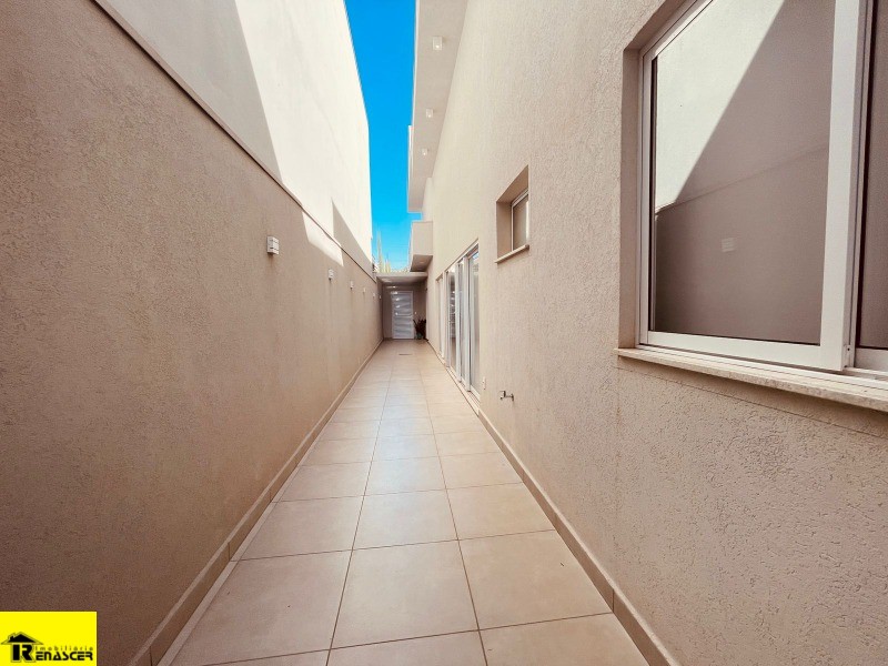 Casa de Condomínio com 3 quartos à venda, 165m² — foto 8 de 23