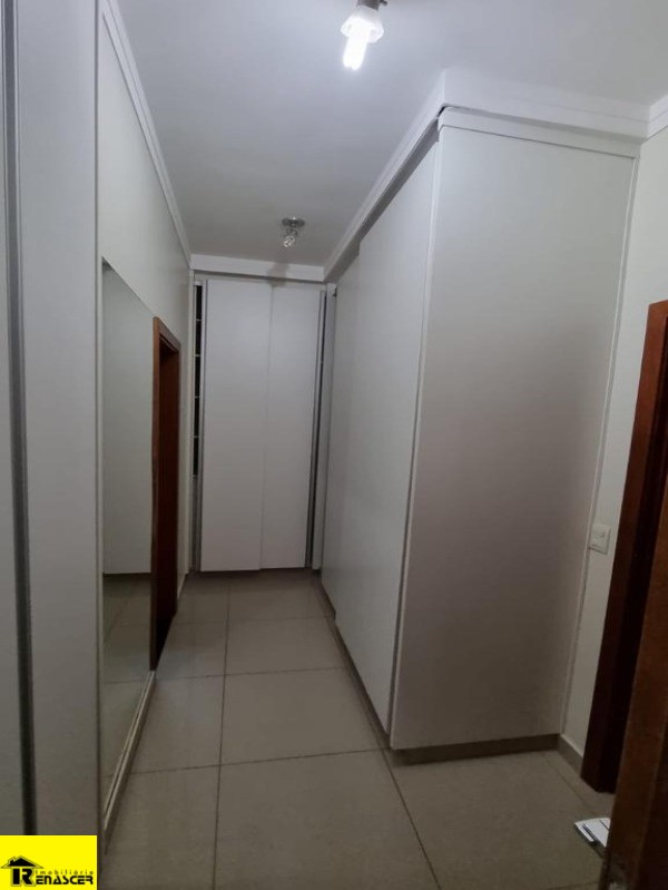 Casa com 3 quartos à venda, 550m² — foto 26 de 28