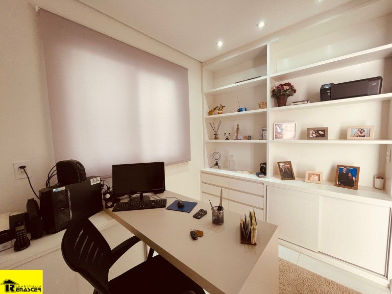 Casa de Condomínio com 3 quartos à venda, 165m² — foto 21 de 23
