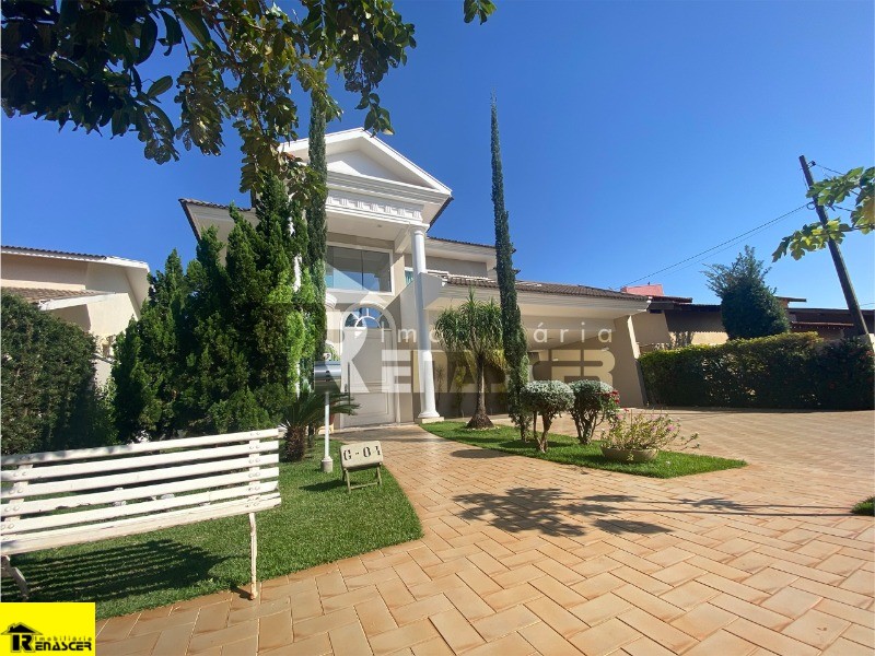 Casa de Condomínio com 3 quartos à venda, 475m² — foto 3 de 25