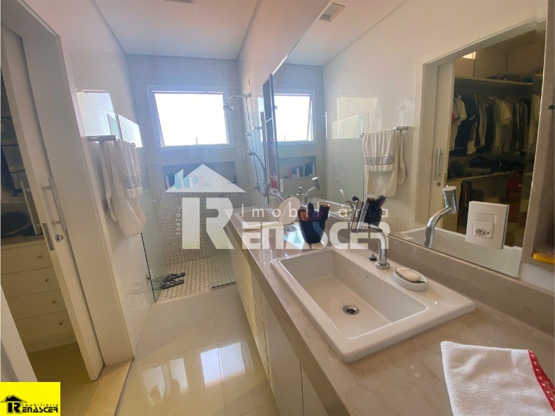Casa de Condomínio com 3 quartos à venda, 475m² — foto 13 de 25
