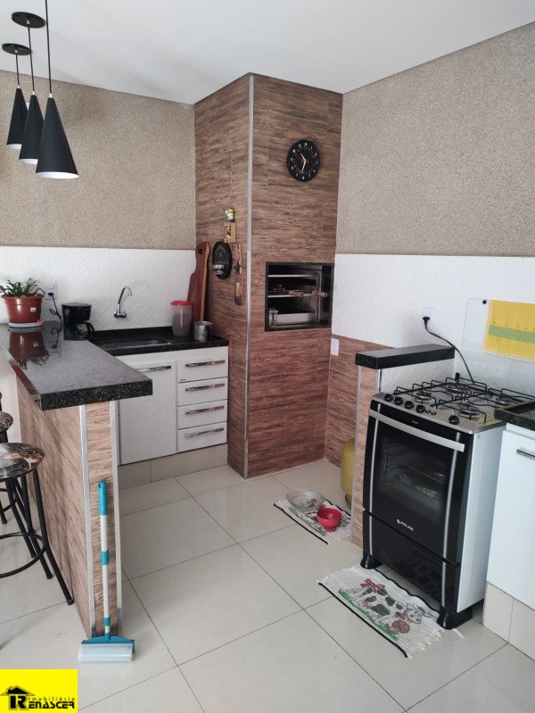 Casa de Condomínio com 2 quartos à venda, 110m² — foto 10 de 37