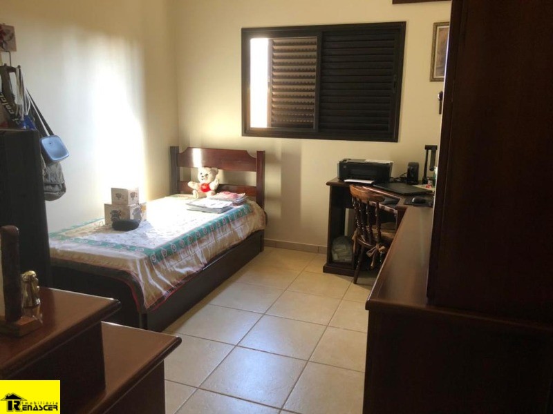 Casa de Condomínio com 3 quartos à venda, 600m² — foto 9 de 19
