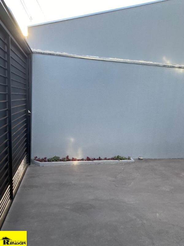 Casa com 2 quartos à venda — foto 4 de 21