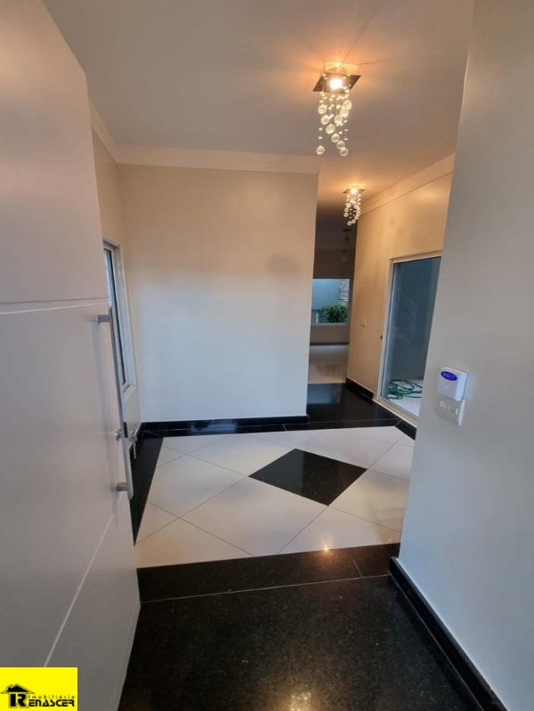 Casa com 3 quartos à venda, 550m² — foto 17 de 28