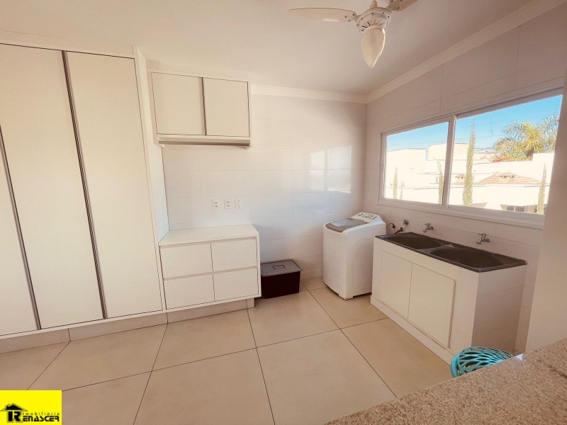 Casa de Condomínio com 3 quartos à venda, 165m² — foto 7 de 23