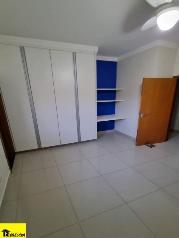 Casa com 3 quartos à venda, 550m² — foto 27 de 28