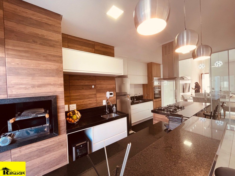 Casa de Condomínio com 3 quartos à venda, 165m² — foto 4 de 23