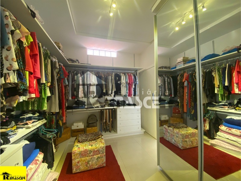 Casa de Condomínio com 3 quartos à venda, 475m² — foto 12 de 25