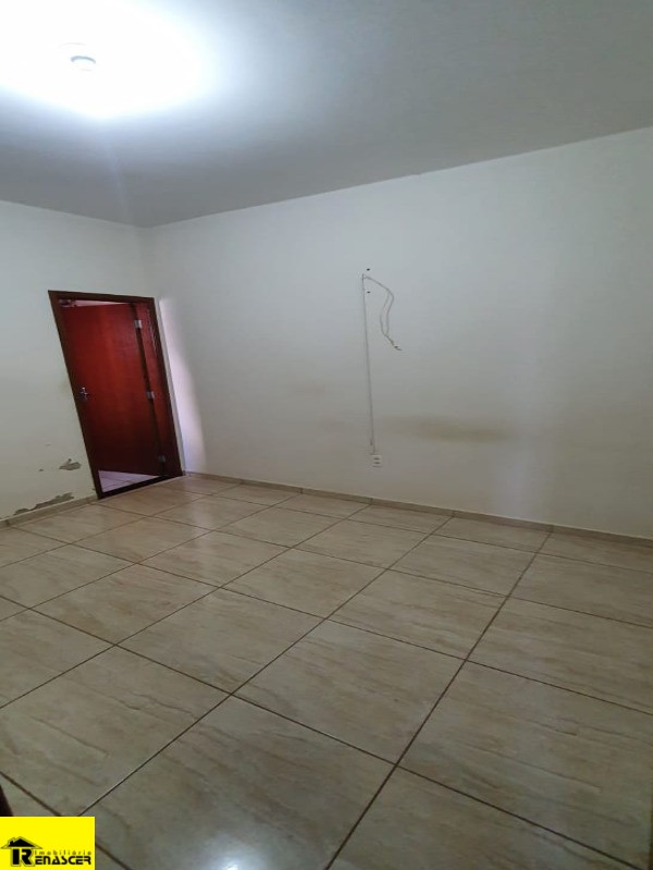 Casa com 2 quartos à venda, 233m² — foto 14 de 19