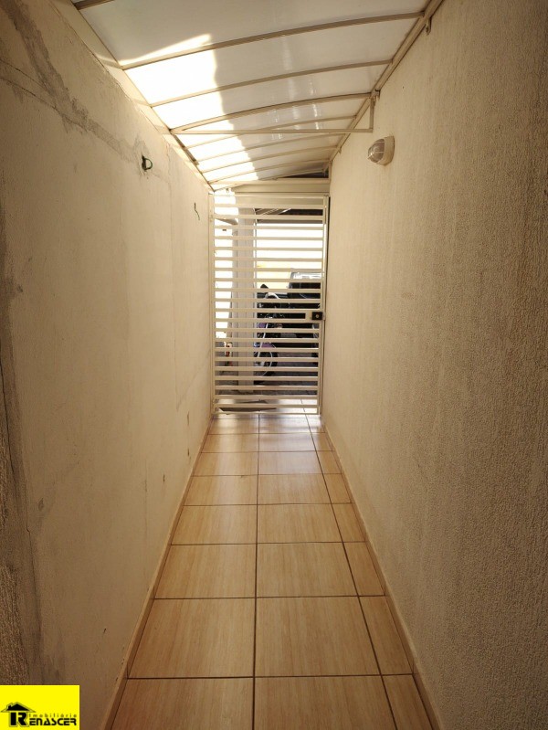Casa de Condomínio com 2 quartos à venda, 110m² — foto 2 de 37
